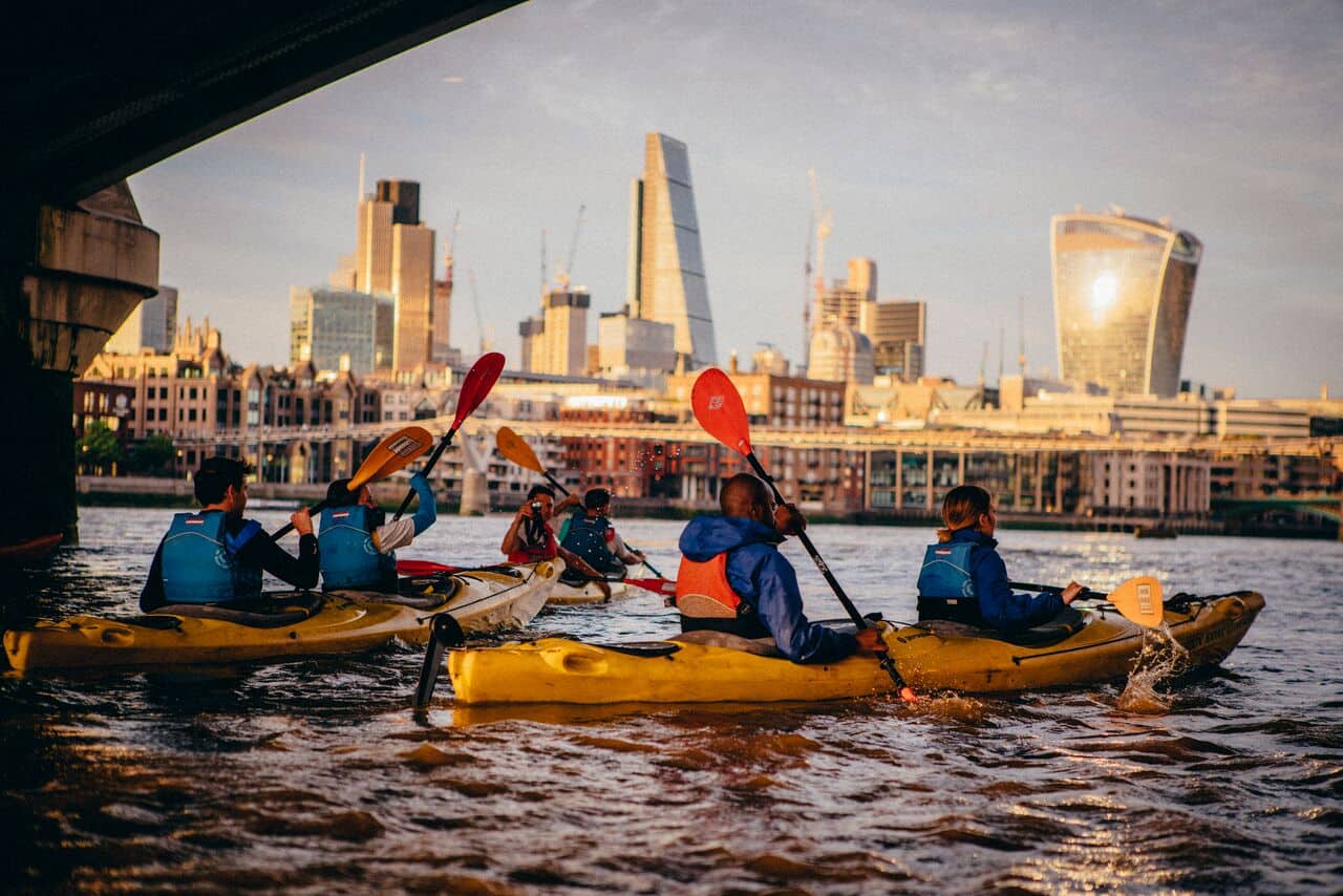 kayak trips london